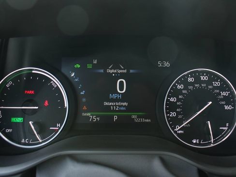 Used 2024 Toyota Sienna Limited FWD image 34