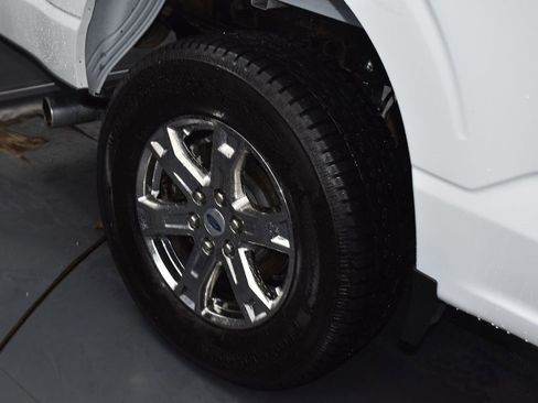 Used 2021 Ford F150 XLT w/ Equipment Group 302A High image 21