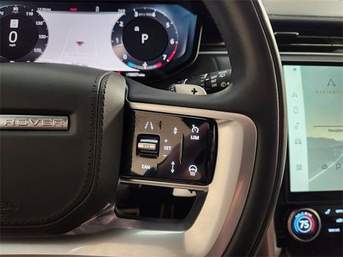Used 2023 Land Rover Range Rover SE image 28