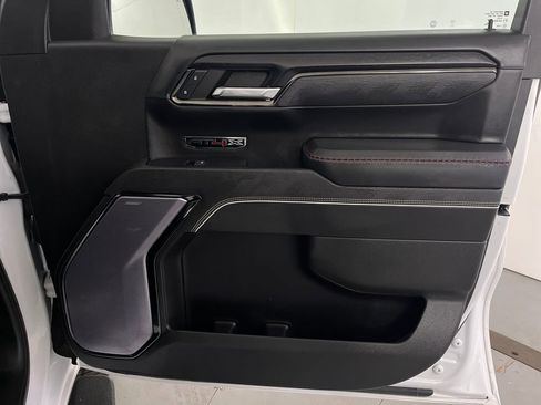 Used 2023 GMC Sierra 1500 AT4X AWD/4WD image 28