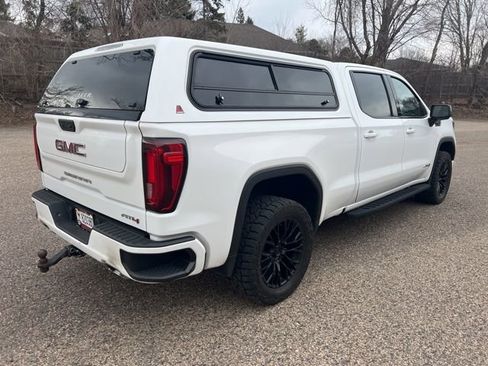 Used 2022 GMC Sierra 1500 AT4 image 9