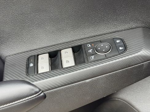 Used 2024 Mitsubishi Outlander SE FWD image 27