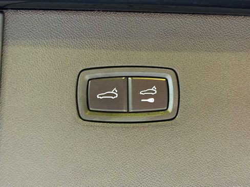 Certified 2026 Porsche Cayenne S AWD/4WD image 14