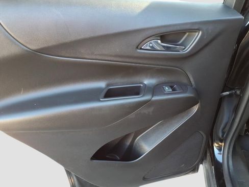Used 2020 Chevrolet Equinox LT image 15