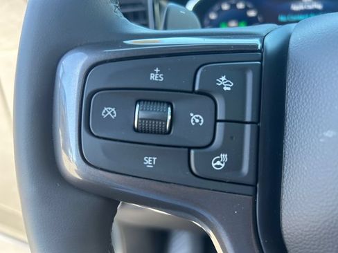 Used 2024 Chevrolet Silverado 1500 High Country w/ High Country Premium Package AWD/4WD image 19
