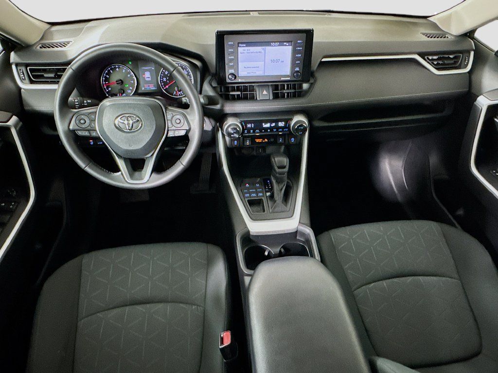 Used 2020 Toyota RAV4 XLE w/ Convenience Package AWD/4WD image 24