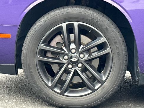 Used 2019 Dodge Challenger SXT w/ Blacktop Package AWD/4WD image 24