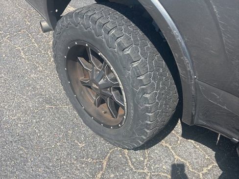 Used 2019 Ford F150 Lariat AWD/4WD image 10