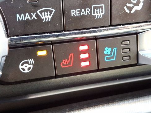 Used 2025 Ford F150 Raptor image 19