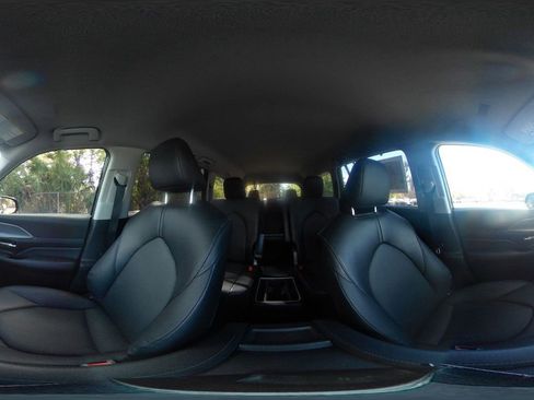 Used 2025 Toyota Grand Highlander FWD image 45