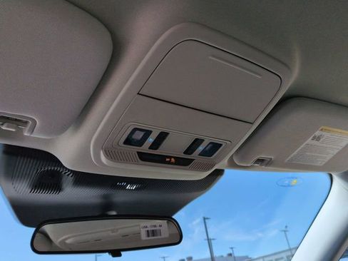 New 2026 Ford Explorer Active w/ Active Comfort Package image 21