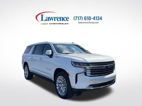 Used 2023 Chevrolet Suburban High Country w/ Premium Package 2 AWD/4WD image 1