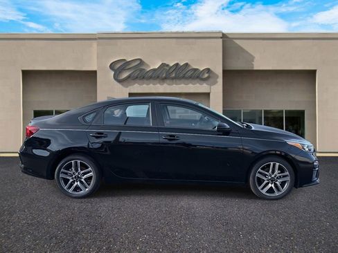 Used 2019 Kia Forte S w/ S Premium Package image 2