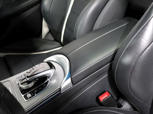 Used 2018 Mercedes-Benz C 63 AMG S image 97