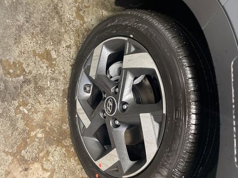 New 2026 Hyundai Venue SEL image 31