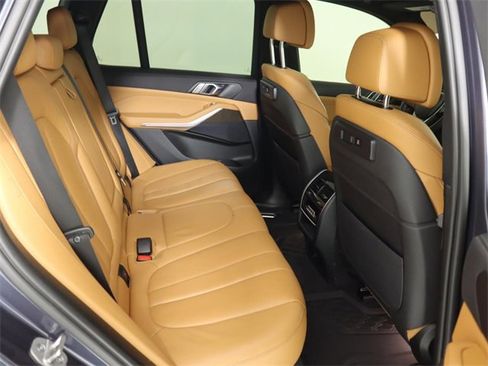 Used 2022 BMW X5 xDrive45e w/ Luxury Seating Package image 14