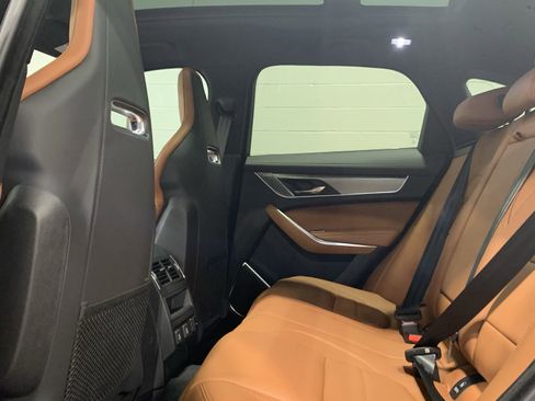 New 2026 Jaguar F-PACE R-Dynamic S image 6
