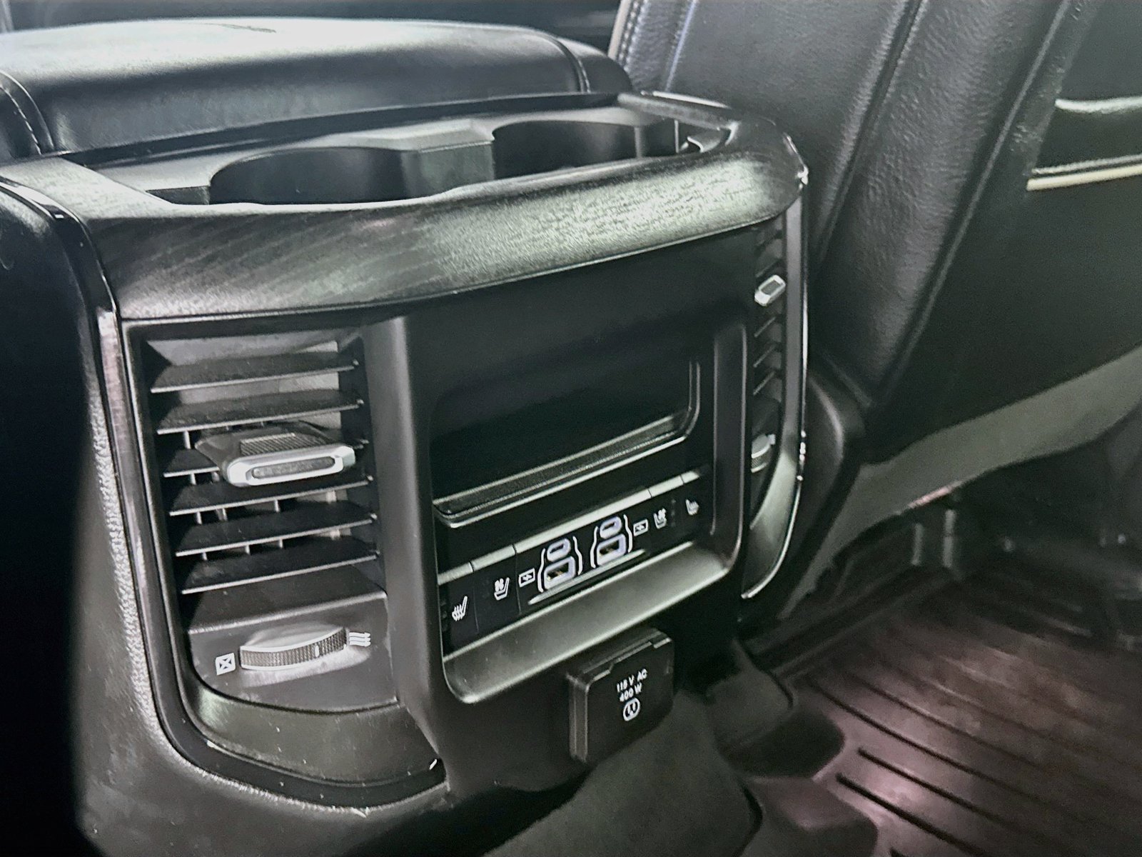 Used 2023 RAM 1500 Limited AWD/4WD image 25