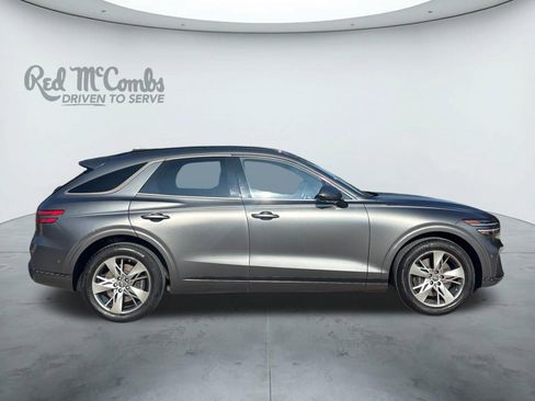 Used 2023 Genesis GV70 3.5T Sport w/ Sport Advanced Package image 6