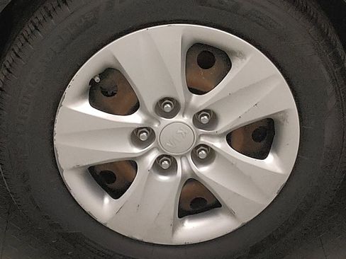 Used 2018 Kia Forte LX image 31