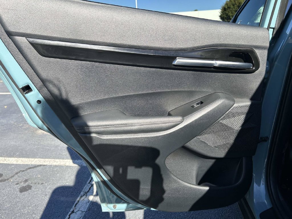 Used 2025 Kia Seltos EX AWD/4WD image 14
