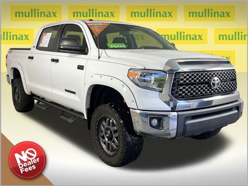 Used 2018 Toyota Tundra SR5 image 1