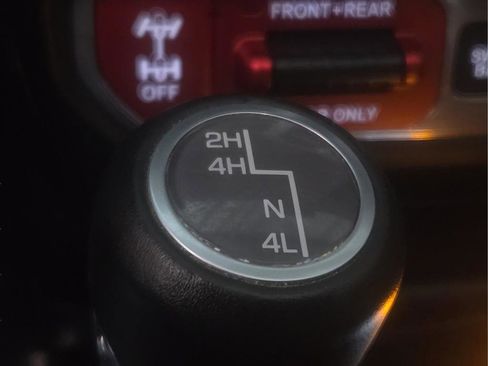 Used 2018 Jeep Wrangler Unlimited Rubicon image 21