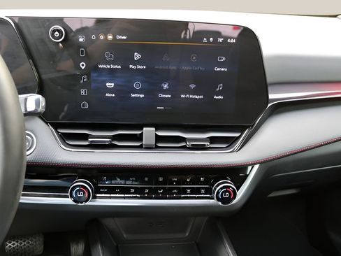 Used 2025 Chevrolet Equinox RS w/ Safety and Technology Package image 21