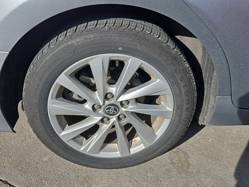 Used 2024 Toyota Camry SE w/ Blackout Package (TMS) image 7