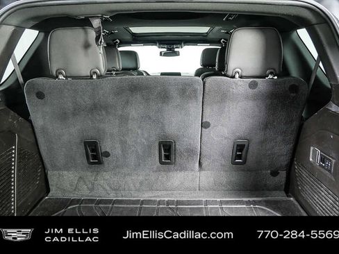 Used 2021 Chevrolet Tahoe RST w/ Luxury Package image 32