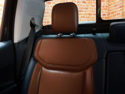 Used 2022 Ford Maverick Lariat w/ Lariat Luxury Package FWD image 56