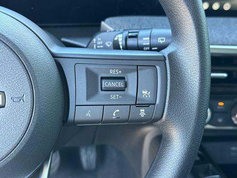 New 2026 Nissan Kicks S image 26