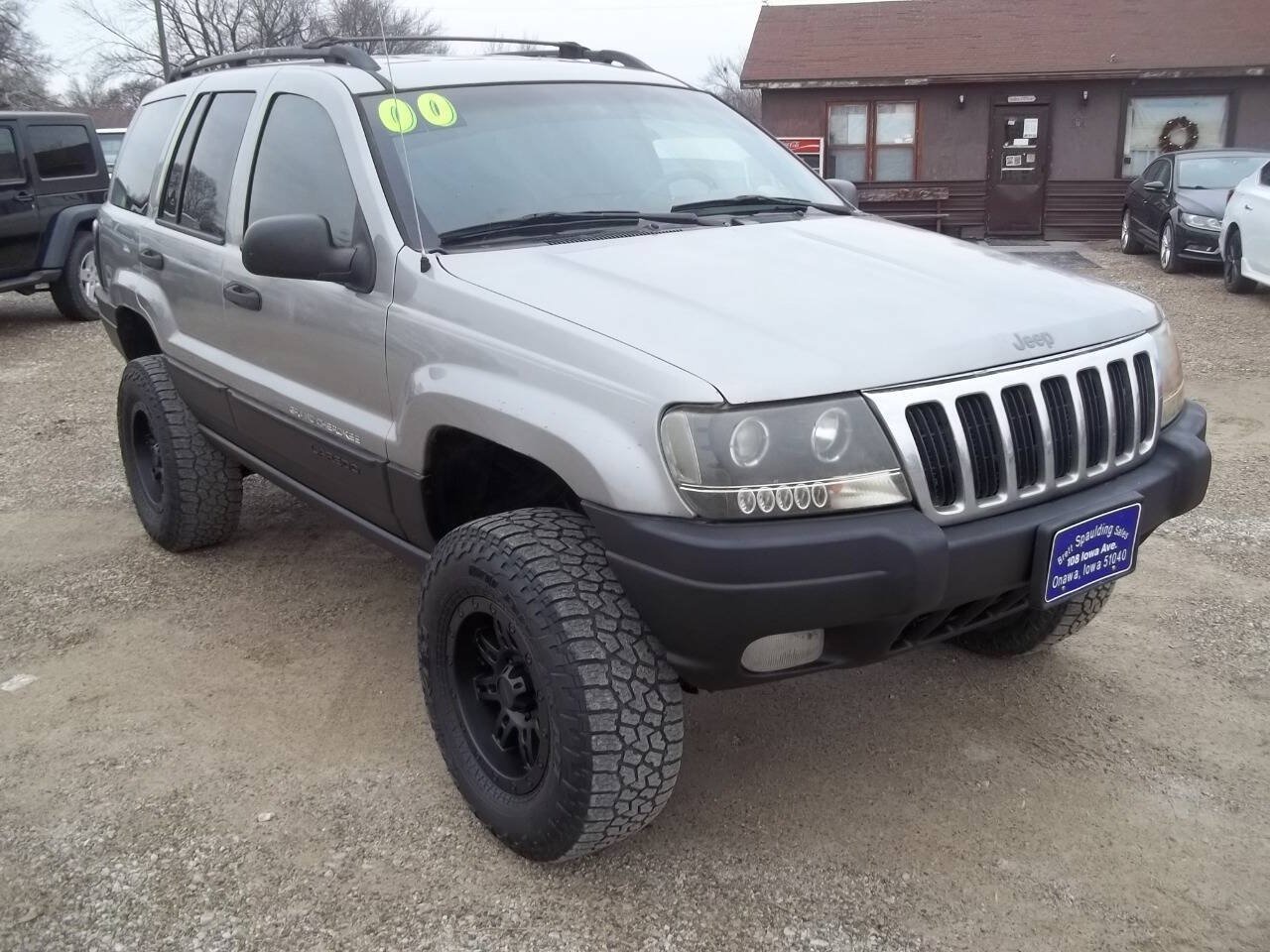 Used 2000 Jeep Grand Cherokee Laredo AWD/4WD image 3