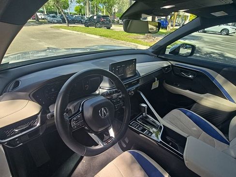Used 2025 Acura ADX A-Spec image 15