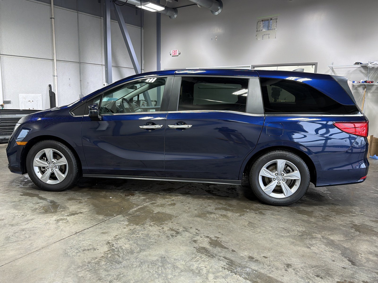 Used 2019 Honda Odyssey EX image 4