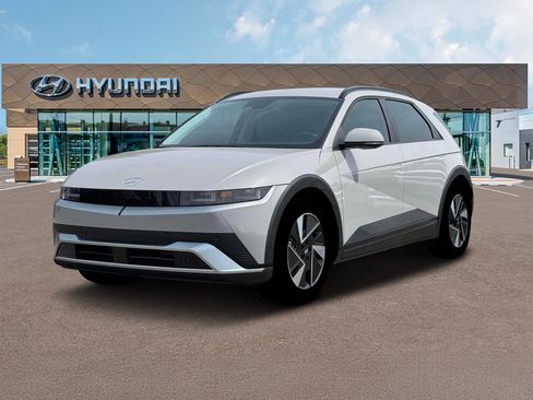 New 2025 Hyundai Ioniq 5 SEL RWD image 1