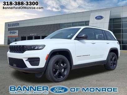 Used 2023 Jeep Grand Cherokee Altitude