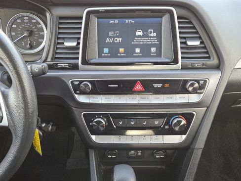 Used 2019 Hyundai Sonata SE image 26