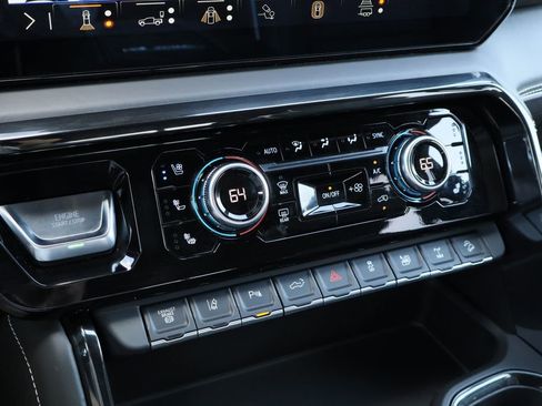 Certified 2024 GMC Sierra 2500 AT4X w/ AT4X AEV Edition image 18