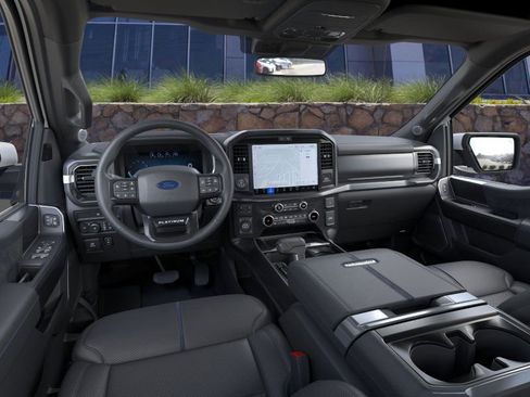 New 2025 Ford F150 Platinum w/ FX4 Off-Road Package image 9