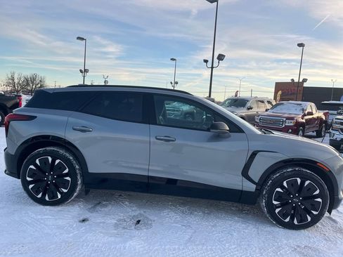 Used 2024 Chevrolet Blazer EV RS image 7