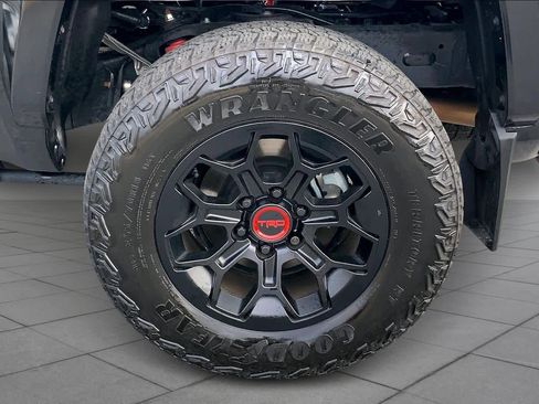 Used 2024 Toyota Tacoma TRD Pro image 10