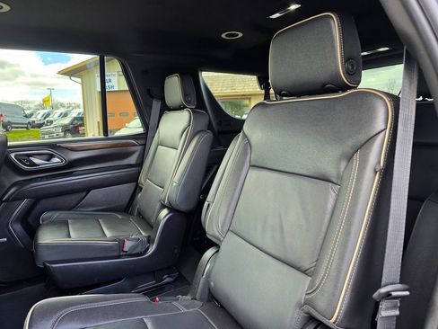 Used 2024 Chevrolet Tahoe Premier AWD/4WD image 27