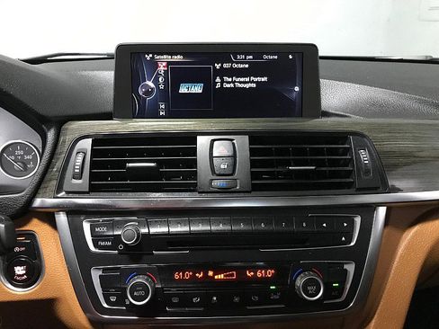 Used 2014 BMW 328i 4dr Sdn 328i RWD image 28