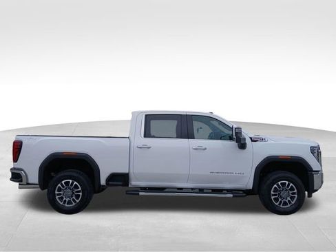 New 2026 GMC Sierra 2500 SLT w/ SLT Premium Package image 6