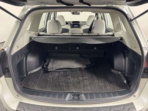 Used 2021 Subaru Forester AWD/4WD image 14