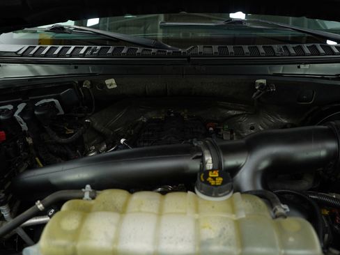 Used 2021 Ford Expedition Platinum image 35