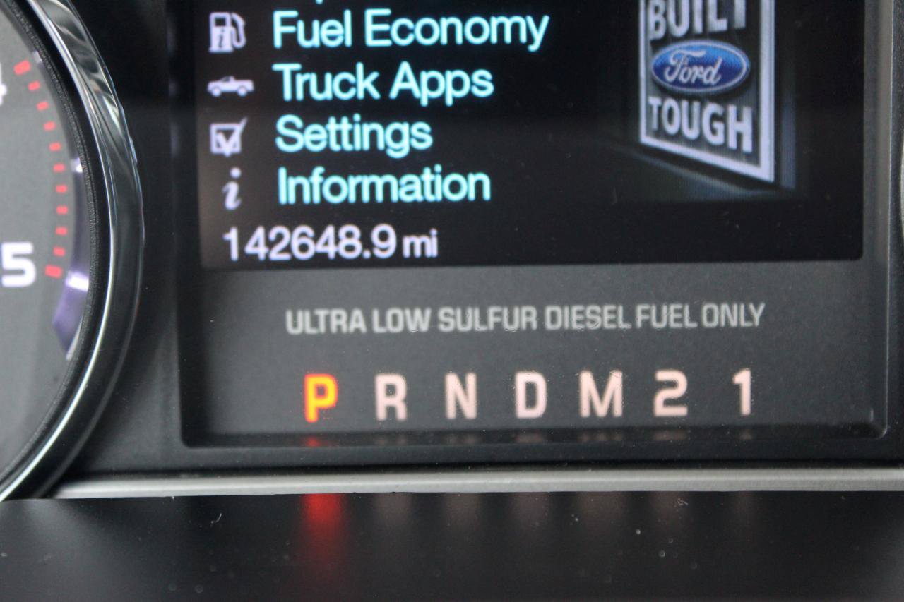Used 2015 Ford F250 Platinum AWD/4WD image 25