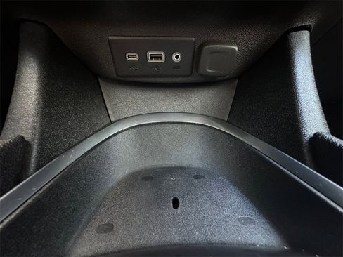 Used 2020 Chevrolet Malibu LT image 22