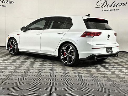 Used 2024 Volkswagen GTI SE FWD image 4
